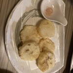 かがみの亭 - 山芋の天ぷら　税抜き690円