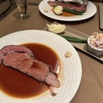 37 Roast Beef - 