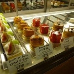 ル・ブルジョン - 綺麗なケーキたち♪（撮影2013年）