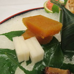 旅亭半水廬 - カラスミと大根が良いアテになります