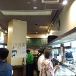 国民酒場あさひや じぃえんとるまん - いつも賑わっています