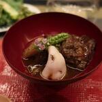 あもん ヨコ - 特選和牛の椀物