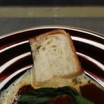 あもん ヨコ - タンシチュー