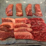 肉料理 二月九日 - タン、ハツ、肩こぶ、千本筋