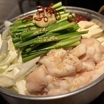 恵比寿 ふじ屋 - モツ鍋