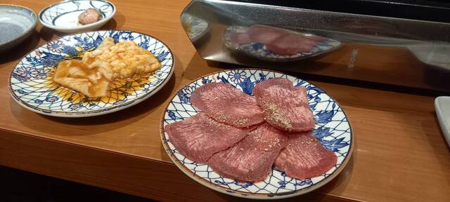 Horumon Ando photo 3