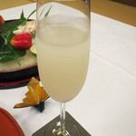 旅亭半水廬 - 発泡にごり酒 獺祭 300ml　2625円