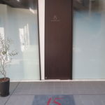 レストラン ラ フィネス - ごくシンプルな外観