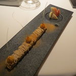 レストラン ラ フィネス - フォアグラのモンブラン風、ヘーゼルナッツのキャラメリゼ1