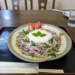 押し花茶屋　華 - 料理写真:冷やしとろろそば