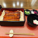 Seiryuu Unagi Tsukishima - 「特上うな重定食」（税込）2,600円