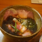 Tsukesoba Jinguuji - つけ汁肉増し