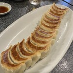 Gyouza Ya Jinambo - 元祖野菜餃子（大皿１４個）