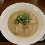 ら道本店 - ラーメン 990円