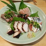 おばら - 新鮮な刺身盛り合わせ
