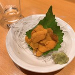 鮨 うみから - ツマミにウニも。
