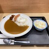 松屋 - モーニングメニュー プレーンのソーセージエッグカレー