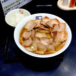 喜多方ラーメン 坂内 小法師 - メガ盛り焼豚ラーメン