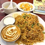 インドカレー スルチ - 