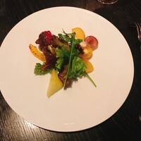 ラ・ボンヌターブル - 