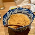 やまぐち - さらにカラスミをかけ放題というなんともマシマシ贅沢なお料理。赤雲丹の存在が薄まるかと思いきやお互いに引立てあっている素晴らしさ♡