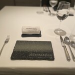 カンテサンス - テーブル