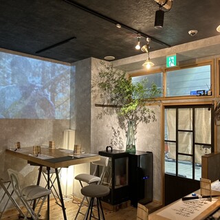 21時以降は深夜まで空いているBARとして◎