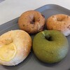 RABBIT BAGELS - コーヒーチョコレート320円、黒糖くるみ280円、抹茶ホワイトチョコ310円、レモンシュガー330円