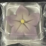 久栄堂菓子舗 - 『ねりきり(もみじ)』