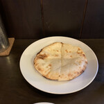 Indian Street Food & Bar GOND - チーズクルチャ