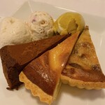 ル・マルカッサン - デザートは特盛です