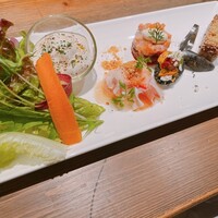 スブリデオ レストラーレ - 