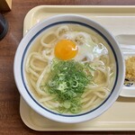 つるまる　南森町店 - 月見うどん ¥370