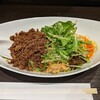 四川担担麺 阿吽 キッテグランシェ店