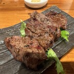 肉小屋 - 