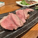 肉小屋 - 