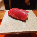 初音鮨 - マグロ赤身