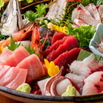 Assorted sashimi