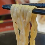 Hachiban Ramen - 唐麺の麺は太平打ち麺