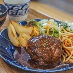 mizuna cafe & dining - 近江牛ハンバーグランチ