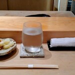 鮨 日進月歩 - 2023/8月中旬。自家製のらっきょと沢庵。