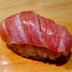 Sushi Nisshin Geppo - 2023/8月中旬。大とろ。