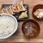 肉汁餃子のダンダダン - 