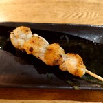 Sumiyakiyakitori hinotetu - 京紅地鶏の肩肉（ふりそで）：330円