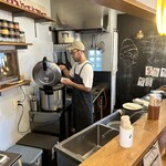 カレー屋 ヒゲめがね - 