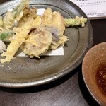 草庵・中町井ｓay - エビ食べちゃった天ぷら