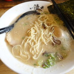 麺や 晴 - 細麺のストレート系が博多らしい！！