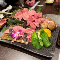 近江牛専門店 万葉 まえだ亭 - 