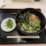 竹や - 冷やしおくら納豆うどん