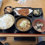 ゆで太郎 名取バイパス店 - もつ煮セット定食(ごはん大盛り)